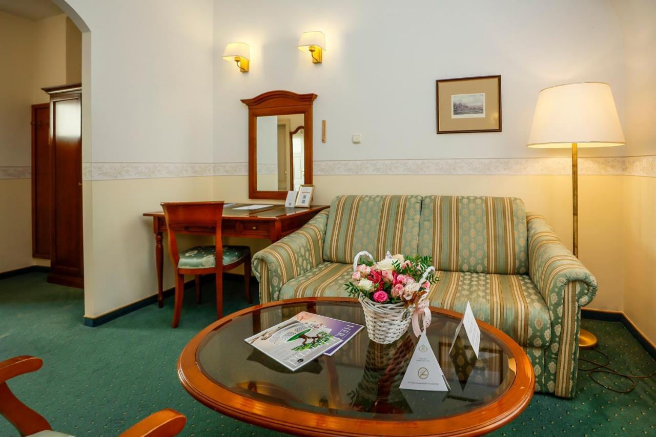 Hotel Szidónia Castle Röjtökmuzsaj Zewnętrze zdjęcie