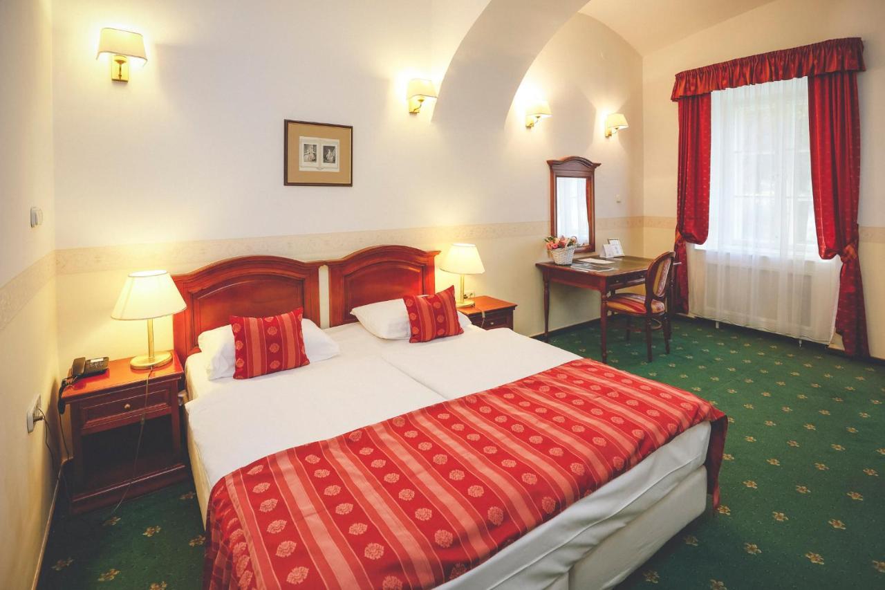 Hotel Szidónia Castle Röjtökmuzsaj Zewnętrze zdjęcie