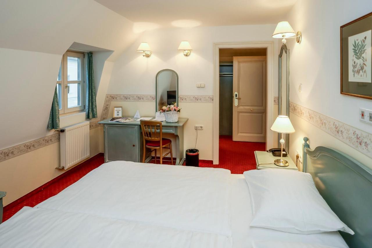 Hotel Szidónia Castle Röjtökmuzsaj Zewnętrze zdjęcie