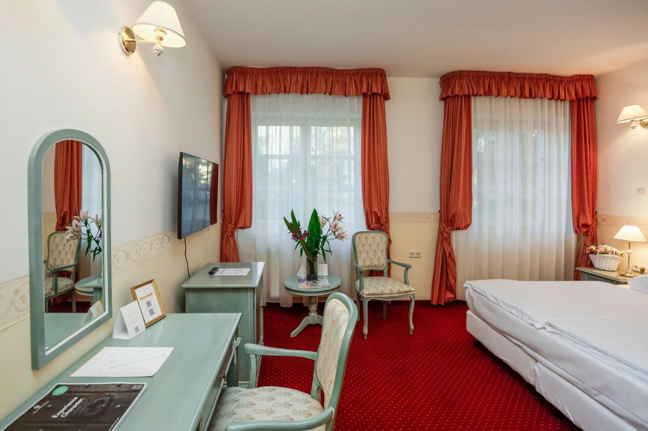 Hotel Szidónia Castle Röjtökmuzsaj Zewnętrze zdjęcie