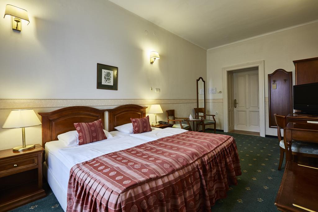 Hotel Szidónia Castle Röjtökmuzsaj Zewnętrze zdjęcie